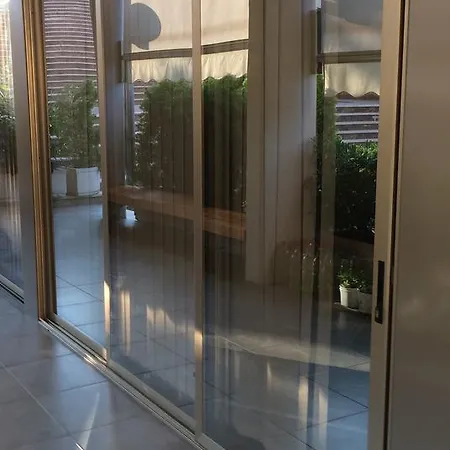 Luka Apartment *